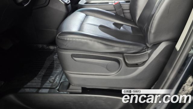 Hyundai Staria L3.5 Cargo 5-Seater Modern 2022 — фото 20