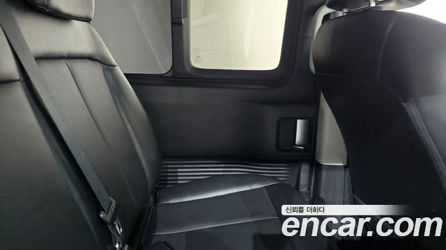 Hyundai Staria L3.5 Cargo 5-Seater Modern 2022 — фото 25