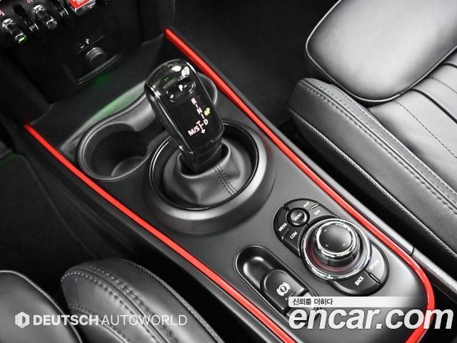 MINI Cooper S Countryman JCW 2nd 2024 — фото 9