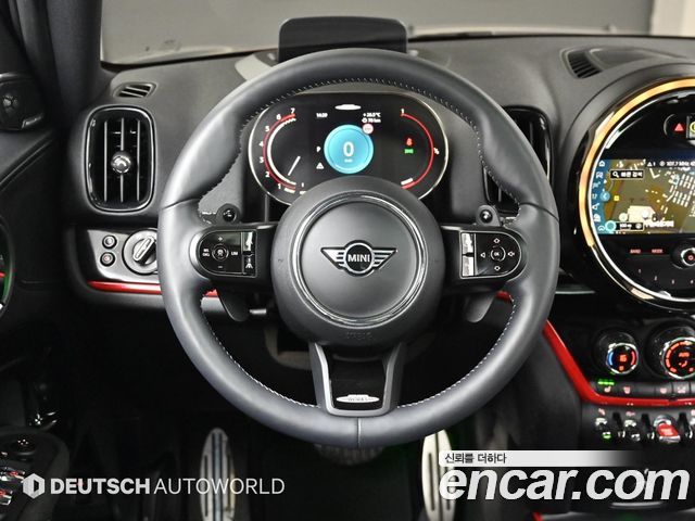 MINI Cooper S Countryman JCW 2nd 2024 — фото 17
