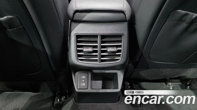 Kia Seltos Gasoline 2.0 4WD Gravity 2024 — фото 35