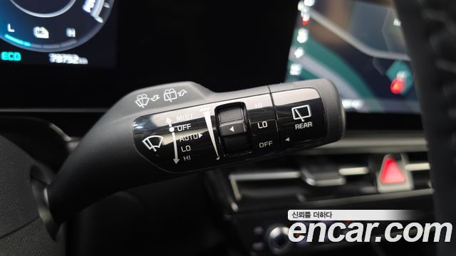 Kia Niro Prestige 2022 — фото 21