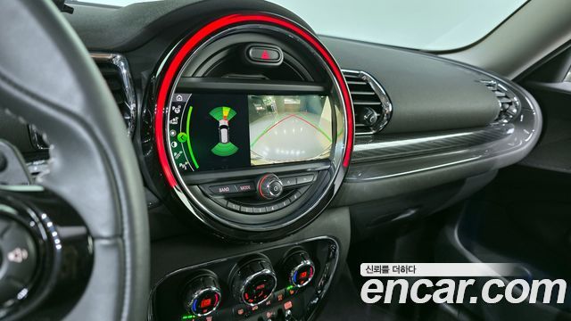 MINI Cooper S Clubman Standard 2nd 2020 — фото 16