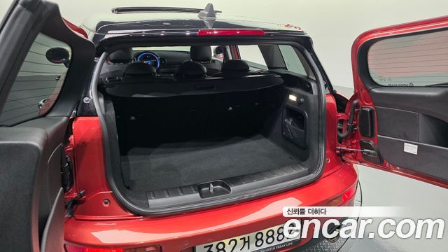 MINI Cooper S Clubman Standard 2nd 2020 — фото 32