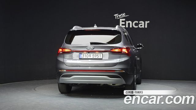 Hyundai Santa Fe Diesel 2.2 2WD Prestige 2022 — фото 4