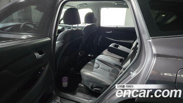 Hyundai Santa Fe Diesel 2.2 2WD Prestige 2022 — фото 26