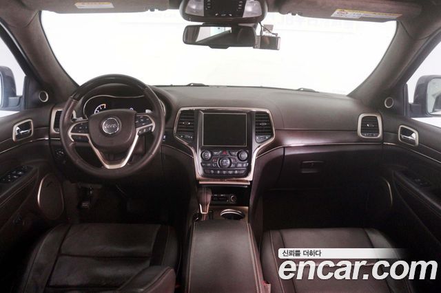 Jeep Grand Cherokee 3.0 Diesel Overland Summit WK2 2016 — фото 2