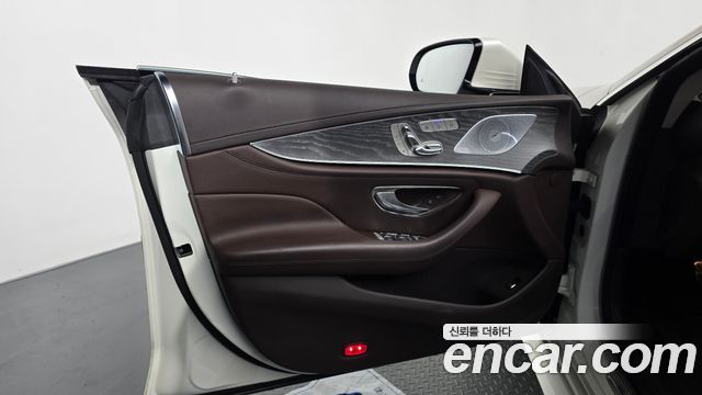 Mercedes-Benz CLS-Class (C257) CLS450 4MATIC AMG Line 2020 — фото 30