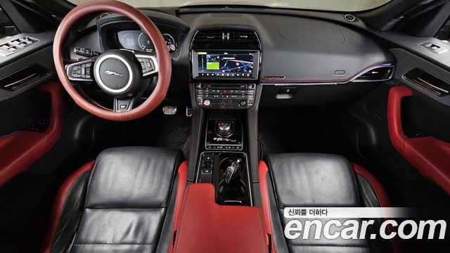 Jaguar F-PACE 30d S 2017 — фото 7