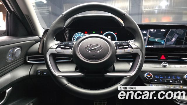 Hyundai Avante (CN7) 1.6 Inspiration 2021 — фото 13