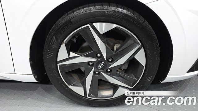 Hyundai Avante (CN7) 1.6 Inspiration 2021 — фото 21