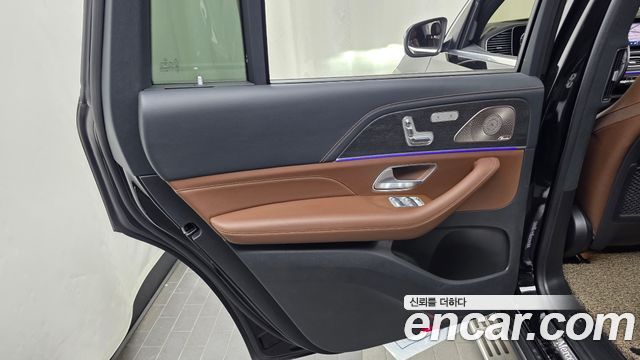 Mercedes-Benz GLS-Class (X167) GLS580 4MATIC 2024 — фото 25