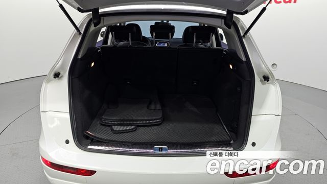 Audi Q5 35 TDI Quattro Dynamic 8R 2015 — фото 17