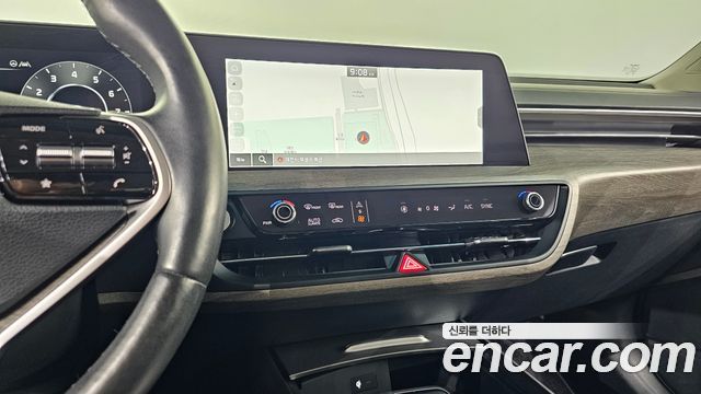 Kia K8 2.5 Gasoline 2WD Noblesse 2023 — фото 16