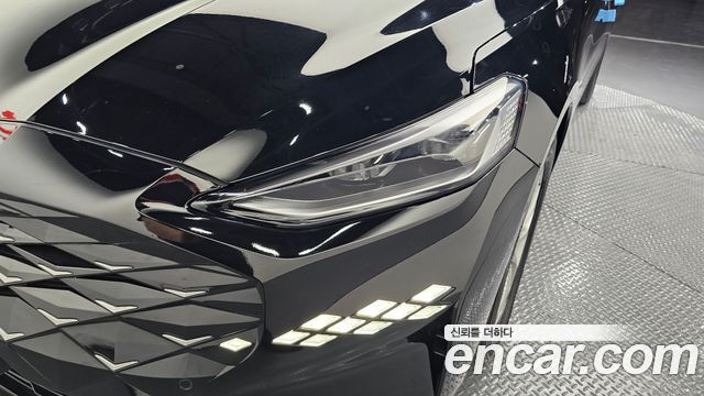 Kia K8 2.5 Gasoline 2WD Noblesse 2023 — фото 28