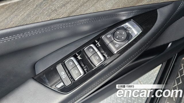 Kia K8 2.5 Gasoline 2WD Noblesse 2023 — фото 35
