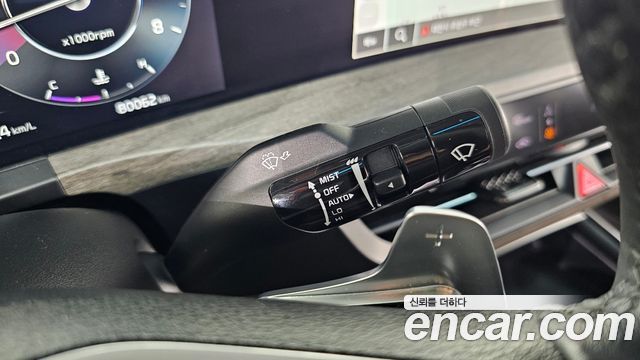 Kia K8 2.5 Gasoline 2WD Noblesse 2023 — фото 36