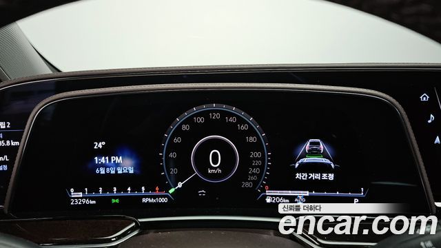 Cadillac Escalade (V) 6.2 ESV ESV Sports Platinum 2023 — фото 8