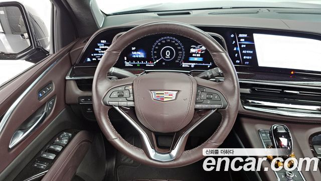 Cadillac Escalade (V) 6.2 ESV ESV Sports Platinum 2023 — фото 16