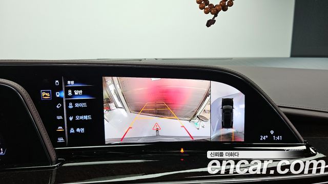 Cadillac Escalade (V) 6.2 ESV ESV Sports Platinum 2023 — фото 18