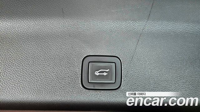 Cadillac Escalade (V) 6.2 ESV ESV Sports Platinum 2023 — фото 20