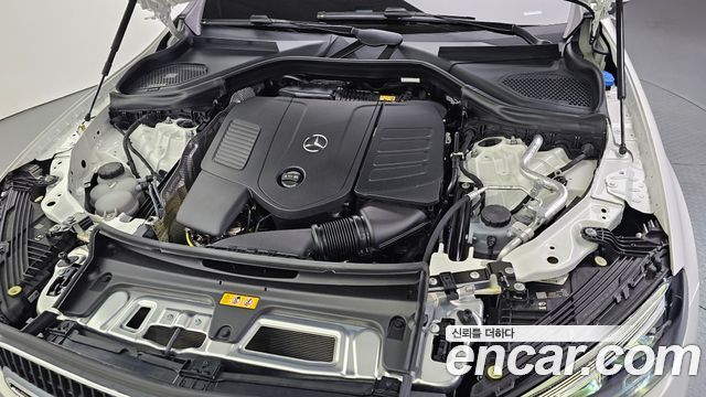 Mercedes-Benz GLC-Class (X254) GLC 300 4MATIC Avantgarde 2025 — фото 6