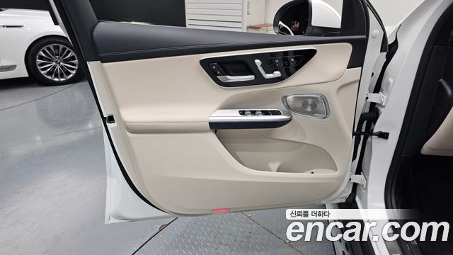 Mercedes-Benz GLC-Class (X254) GLC 300 4MATIC Avantgarde 2025 — фото 24