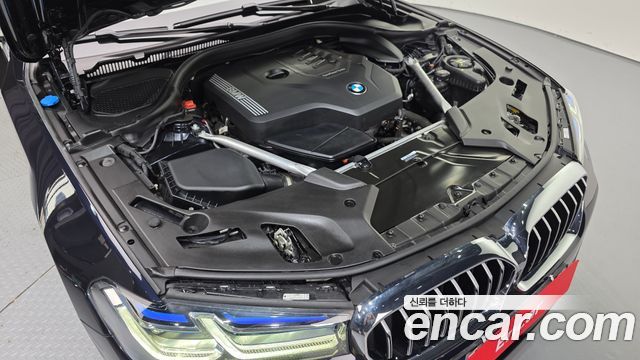 BMW 5 Series (G30) 530i xDrive M Sport Package 2023 — фото 6
