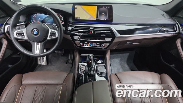 BMW 5 Series (G30) 530i xDrive M Sport Package 2023 — фото 7