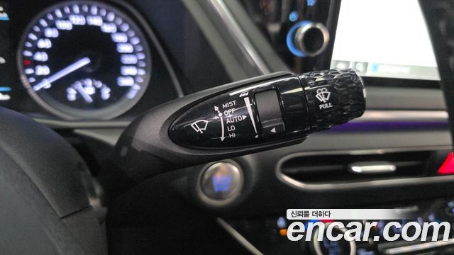 Hyundai Sonata (DN8) 2.0 Premium Plus 2022 — фото 17