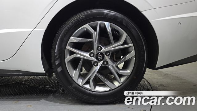 Hyundai Sonata (DN8) 2.0 Premium Plus 2022 — фото 21