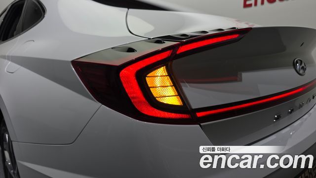 Hyundai Sonata (DN8) 2.0 Premium Plus 2022 — фото 23
