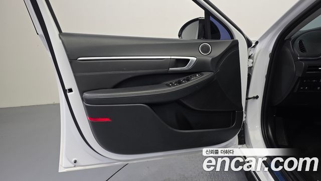 Hyundai Sonata (DN8) 2.0 Premium Plus 2022 — фото 24