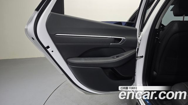 Hyundai Sonata (DN8) 2.0 Premium Plus 2022 — фото 25