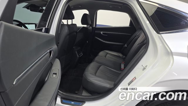 Hyundai Sonata (DN8) 2.0 Premium Plus 2022 — фото 26
