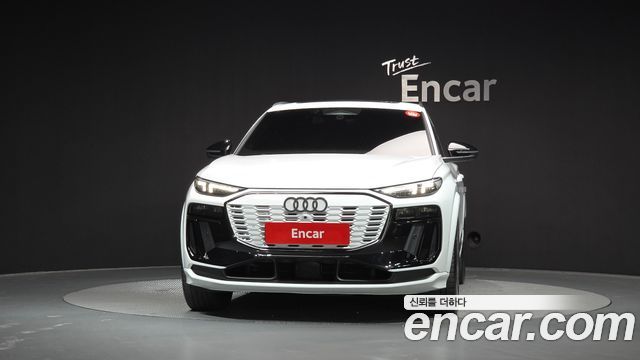 Audi SQ6 e-tron (GF) Quattro 2025 — фото 3