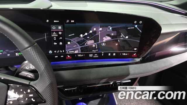 Audi SQ6 e-tron (GF) Quattro 2025 — фото 13