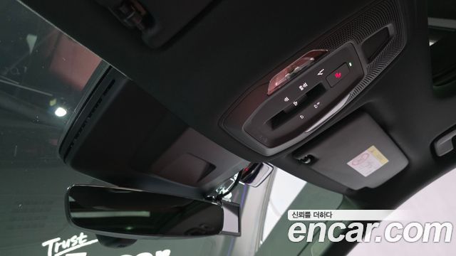 Audi SQ6 e-tron (GF) Quattro 2025 — фото 34