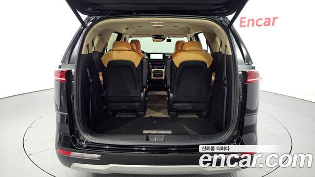 Kia Carnival (IV) Diesel 9-Seater Prestige 2023 — фото 17