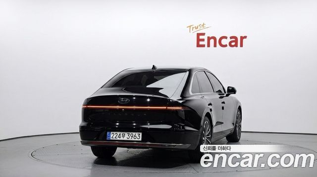 Hyundai Grandeur Hybrid (GN7) Calligraphy 2023 — фото 4