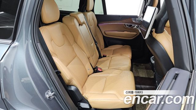 Volvo XC90 (II) D5 Inscription 2018 — фото 12