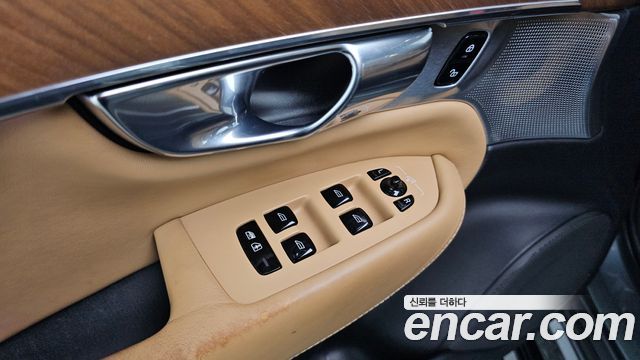 Volvo XC90 (II) D5 Inscription 2018 — фото 19