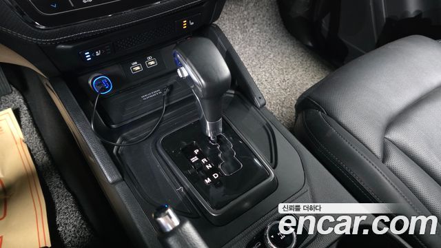 KG Mobility (SsangYong) Rexton Sports Khan Diesel 2.2 4WD Prestige 2023 — фото 9