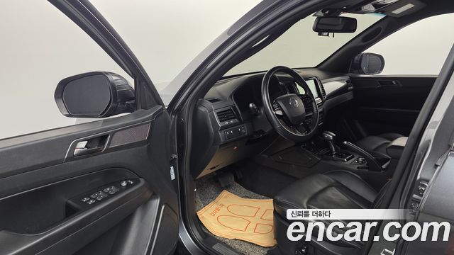 KG Mobility (SsangYong) Rexton Sports Khan Diesel 2.2 4WD Prestige 2023 — фото 10