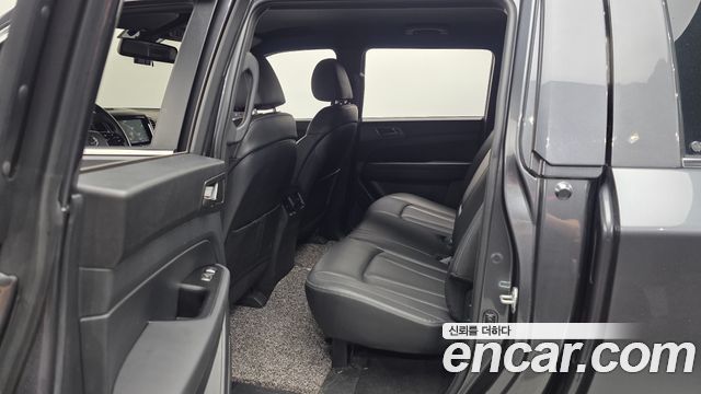 KG Mobility (SsangYong) Rexton Sports Khan Diesel 2.2 4WD Prestige 2023 — фото 11