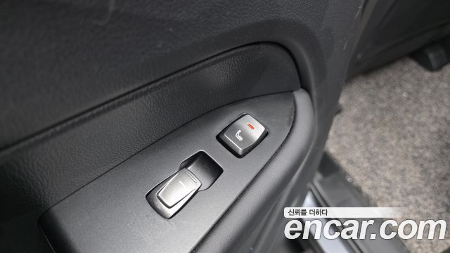 KG Mobility (SsangYong) Rexton Sports Khan Diesel 2.2 4WD Prestige 2023 — фото 19