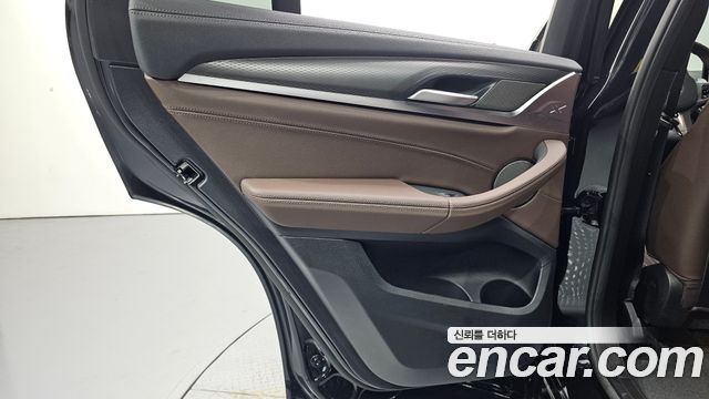BMW X4 (G02) xDrive20i M Sport Pro Special Edition 2025 — фото 25