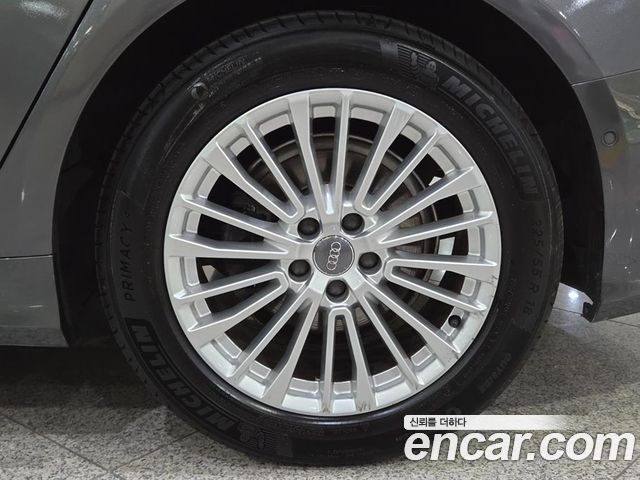 Audi A6 (C8) 40 TDI Premium 2020 — фото 24