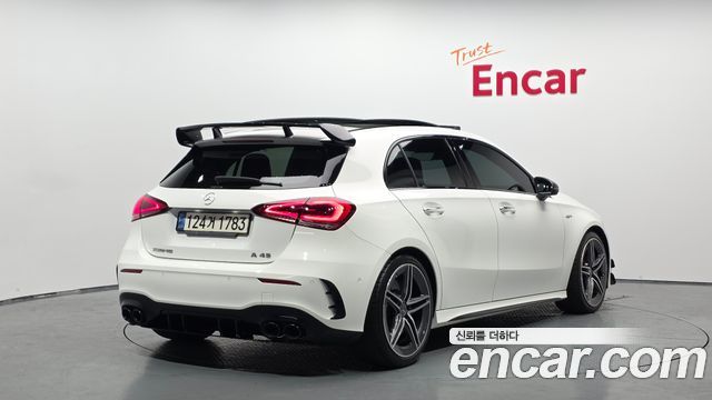 Mercedes-Benz A-Class (W177) AMG A45 4MAITC+ Hatchback 2021 — фото 2