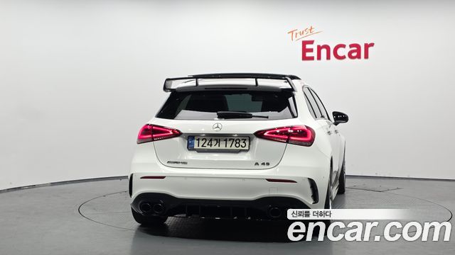 Mercedes-Benz A-Class (W177) AMG A45 4MAITC+ Hatchback 2021 — фото 4